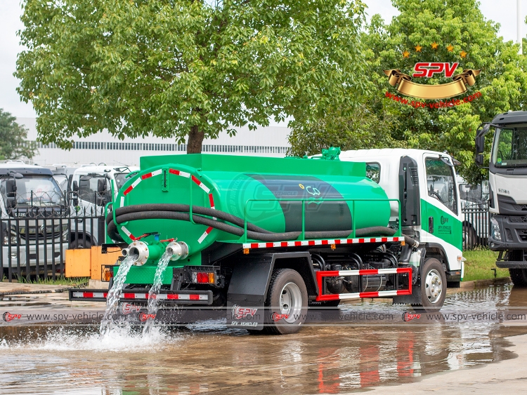 5,000 Litres Septic Tank Truck ISUZU N - RB1